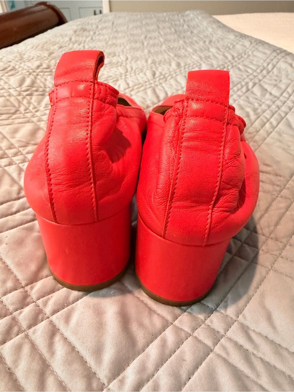 EVERLANE Day Heel in Classic, Retired Poppy Red Leather - Picture 7 of 8